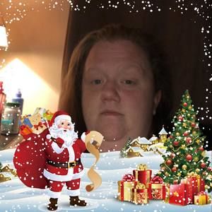 Meet your Posher, Angella